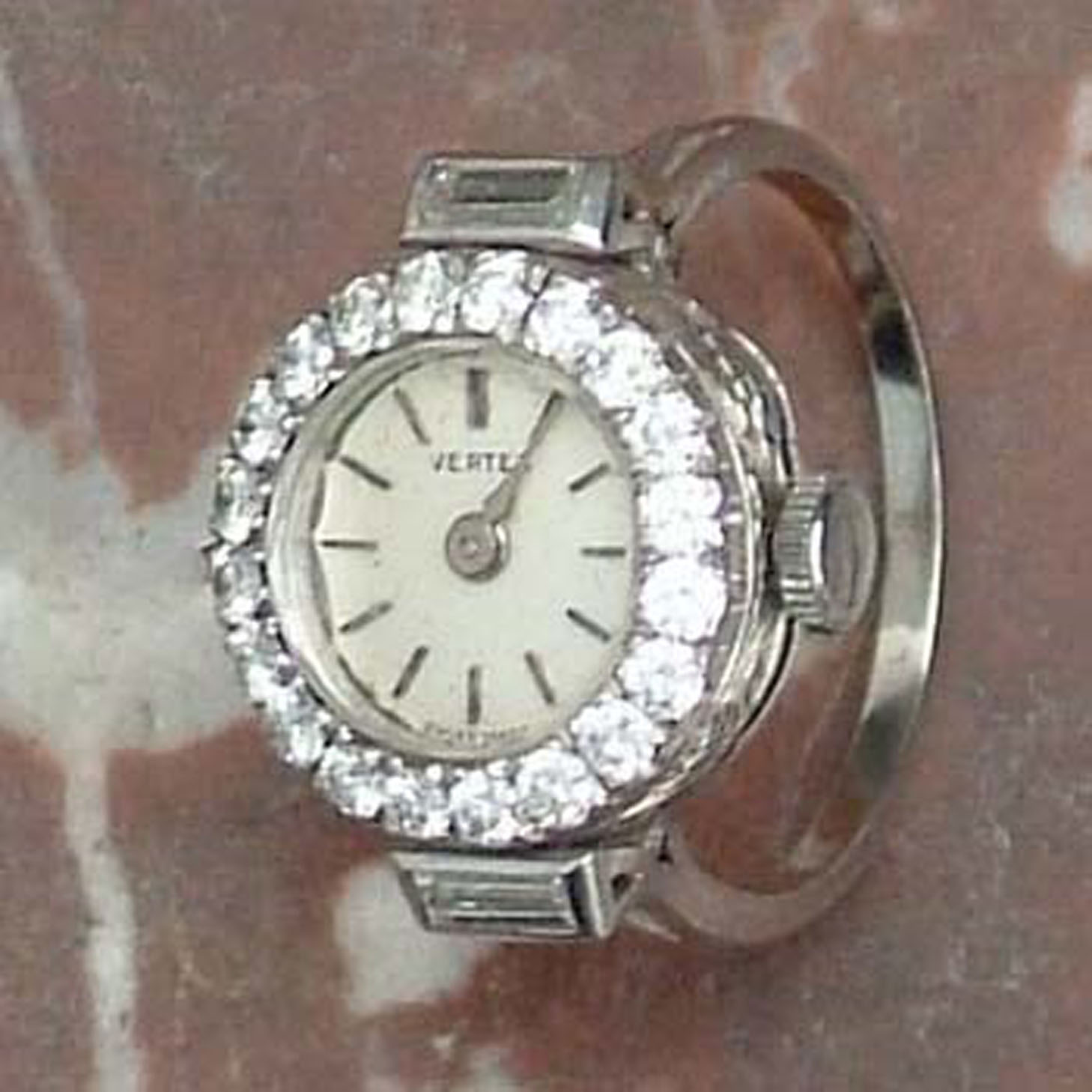 Vertex watch ring