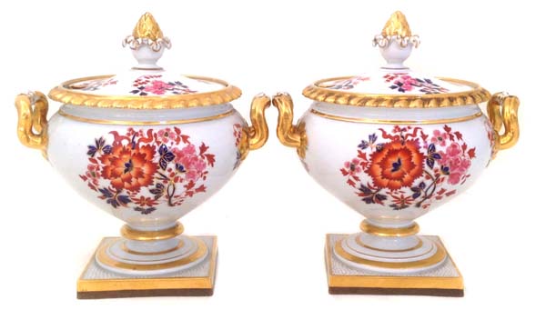 Flight Barr and Barr Worcester tureens