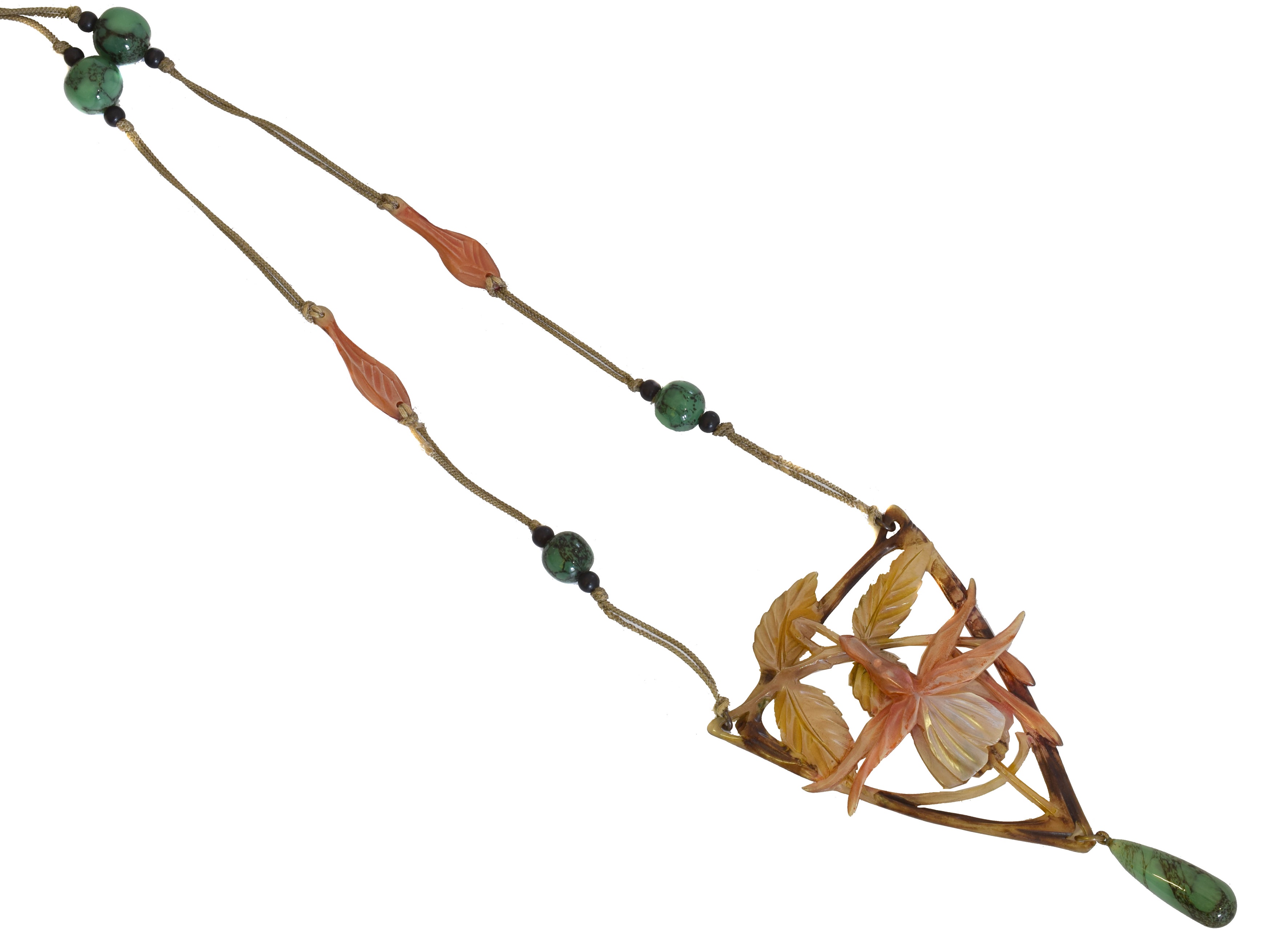 Elizabeth Bonté horn necklace